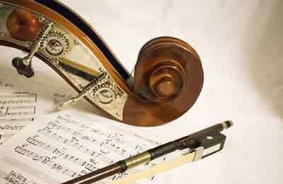 聲樂演唱中科學(xué)發(fā)聲與情感運(yùn)用研究